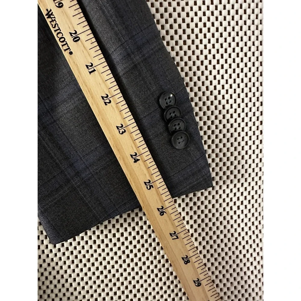 Peter Millar Sport Coat Blazer 48R 2 Button Double Vented Grey Blue Tartan Plaid